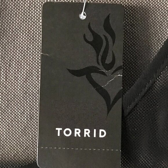 NWT - Torrid Short Sleeves Mesh Blouse with Sequin in the Front - Picture 8 of 15
